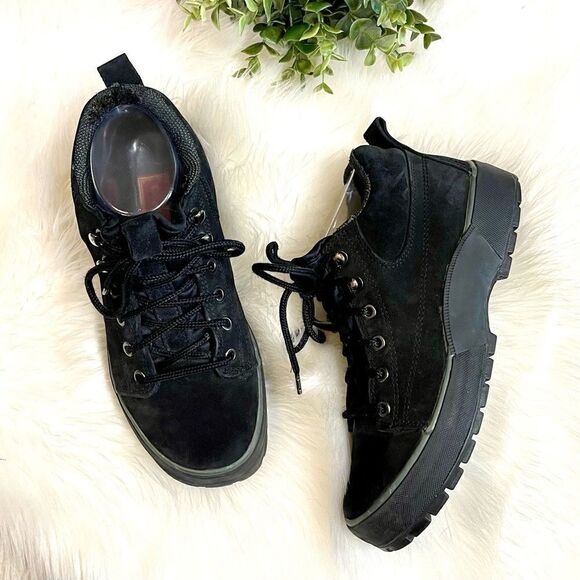 Cole Haan Resort Suede Low Safari Boots 203 - Picture 1 of 10